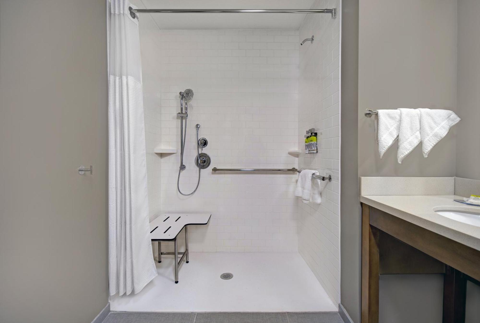 Staybridge Suites - Sterling Heights -Detroit Area By Ihg Bagian luar foto